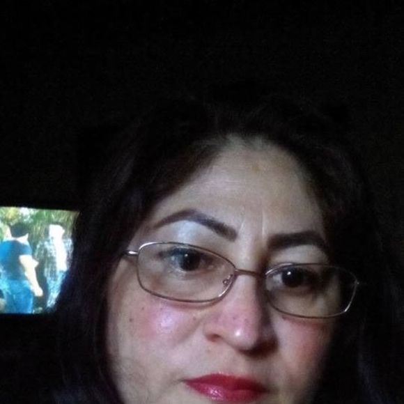 Meet your Posher, Micaela - Picture 1 of 1